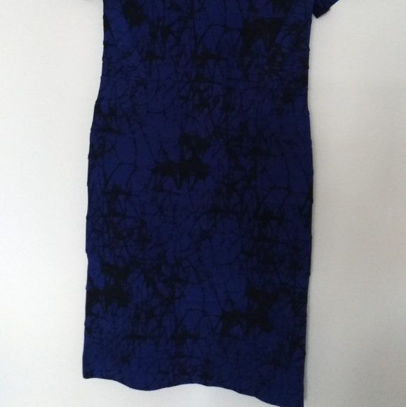V back bodycon mini to knee length - Picture 8 of 13